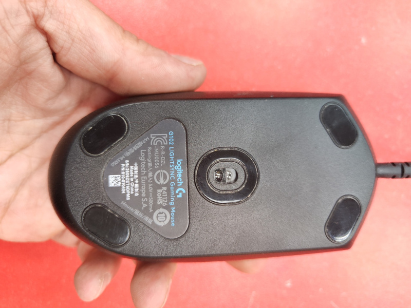 Мышь Logitech g102
