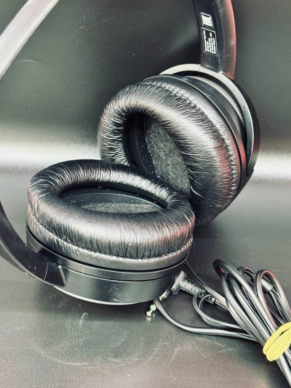 Наушники Sony MDR-XD150