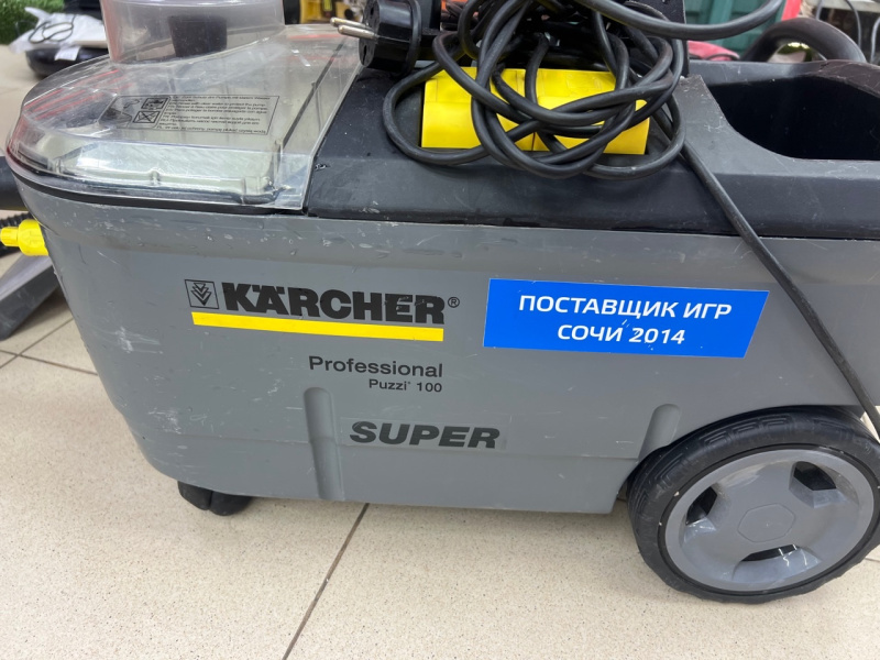 Пылесос Karcher Puzzi 100 super