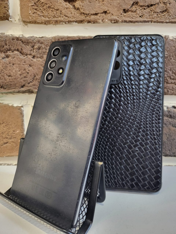 Мобильный телефон Samsung Galaxy A52